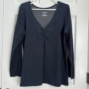 Lane Bryant Navy Black Long Sleeve V-neck Shirt Womens Size 14/16